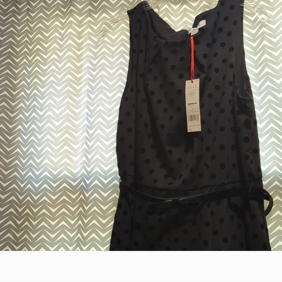 New with tags women's ELLE Black Polka-Dot dress in size large. - Picture 4 of 6